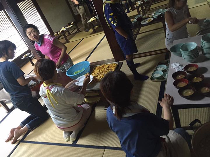 カブ隊舎営最終日の朝ごはん。