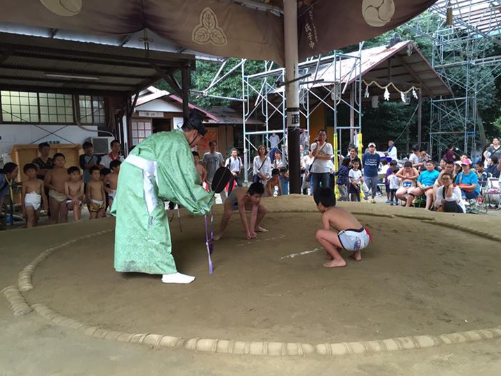 CS1隊は今日、越木岩神社のすもう大会に出場！