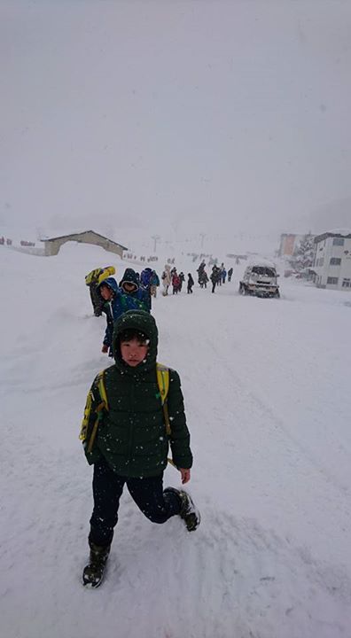 バスに乗り込み、西宮に帰ります。