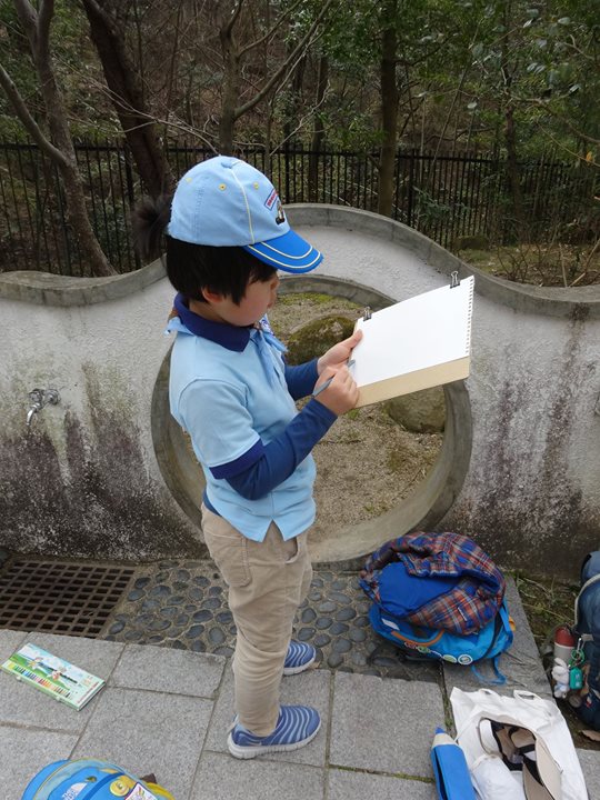 13団ビーバー２隊、画伯になる。