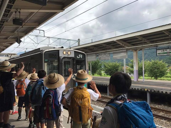 カブ1隊、11日はHHAC(白馬ハイアドベンチャーカブ)というプログラム名のもと、白馬村を地域探勝しました！