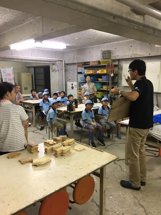 初日午後は焼き板工作！