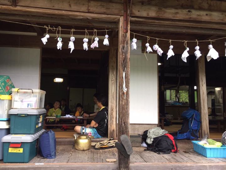 カブ1隊舎営3日目は芸術の日。