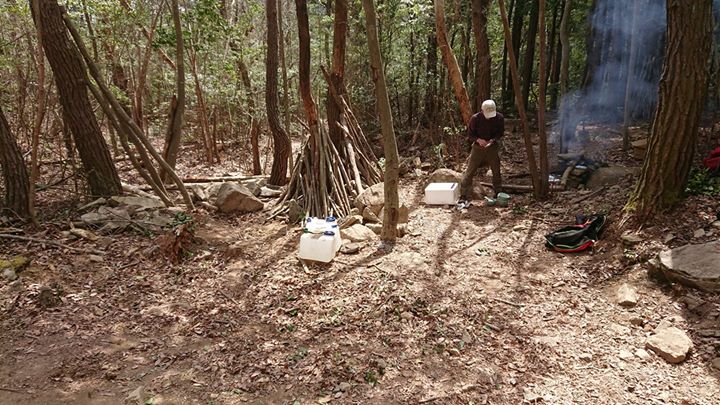 野営最終日の今日、サイト見学の後は撤営です。