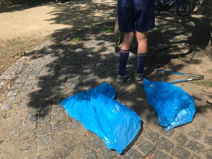 午前は地域清掃！