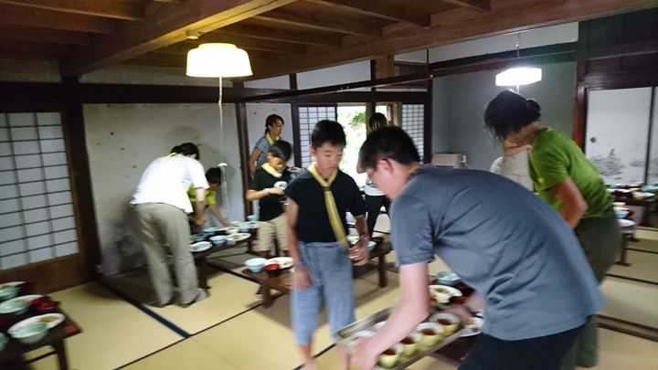 食事当番でござる。