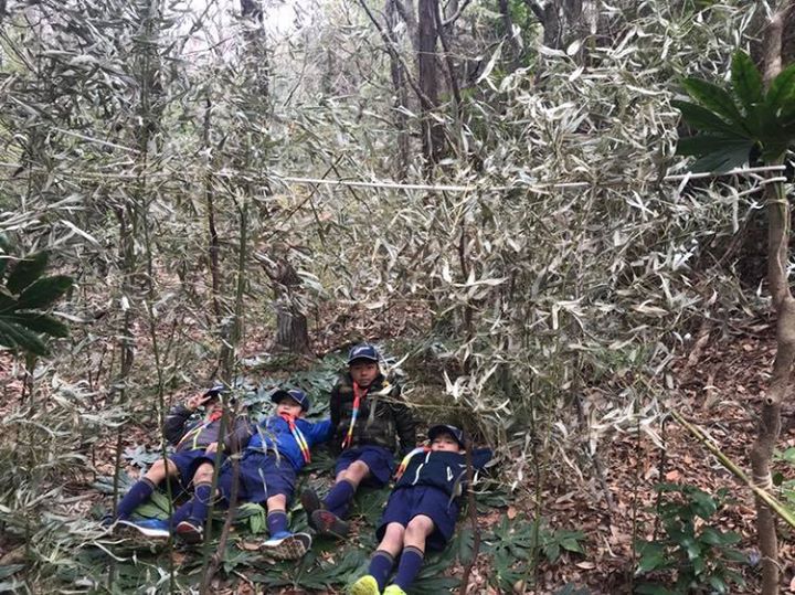 昨日カブ隊はデン作りと企業チャレンジ章の履修をしました。